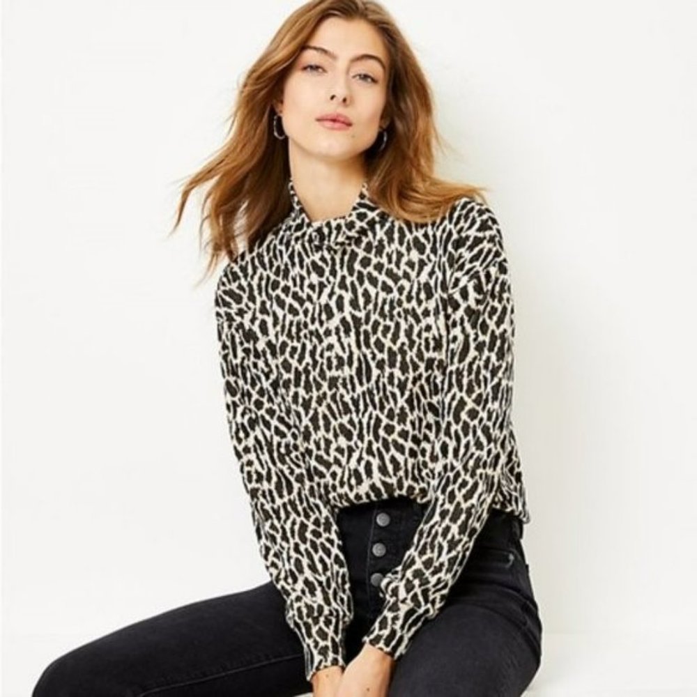 Final Price - LOFT NWT Black Animal Top M